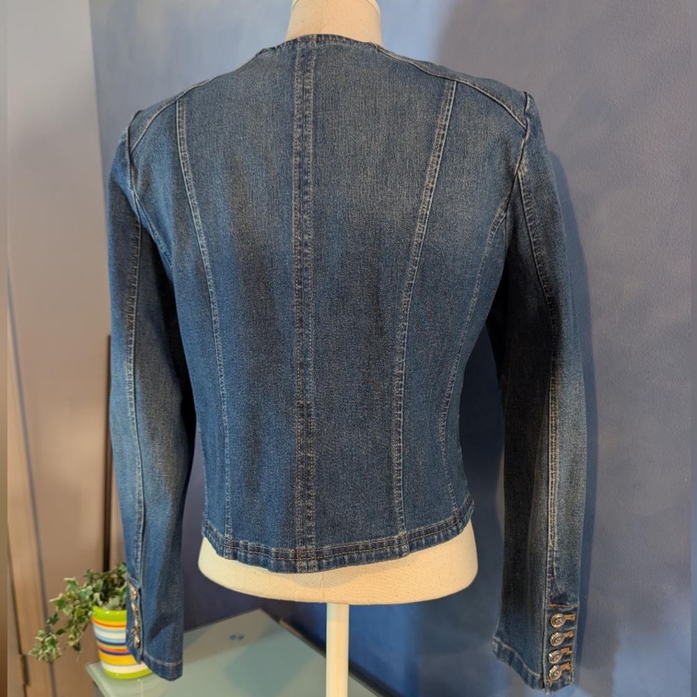 White House Black Market Blue Denim Jacket - Picture 9 of 9